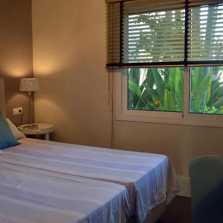 Alcazaba Luxury Apartment02