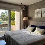 Alcazaba Luxury Apartment02 *