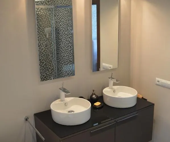 Alcazaba Luxury Apartment02 * Estepona