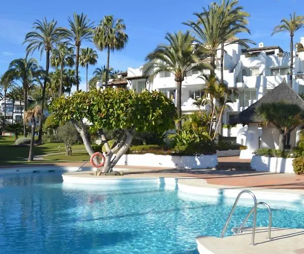 Apartament Alcazaba Luxury Apartment02 *